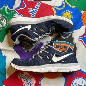 Nike Dual Lite Fusion Shoes